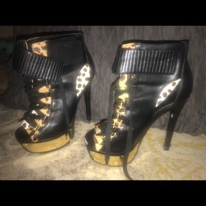 Steve Madden stilettos